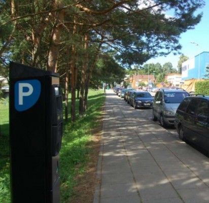 Parkomatų – daugiau, bet mokančiųjų rinkliavą juose – mažai