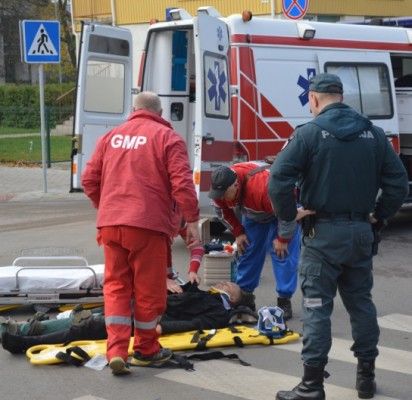 Vytauto-Žvejų g. sankryžoje nukentėjo motociklininkas