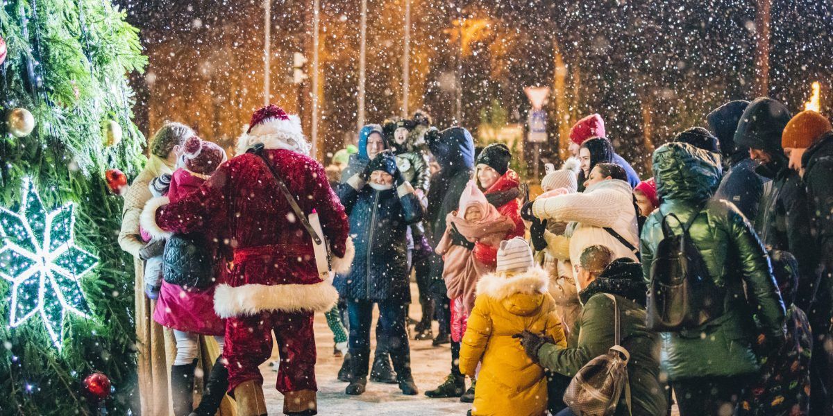 Kitą savaitgalį įžiebiama Kalėdų eglė – laukiamų švenčių simbolis