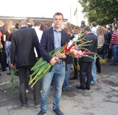 Rugsėjo 1-ąją mokiniai susilaukė gimnazijos direktoriaus pirmojo pamokymo