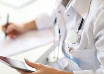 Islandai dalijasi patirtimi apie žmonių su intelekto ar psichosocialine negalia galimybes gyventi savarankiškiau