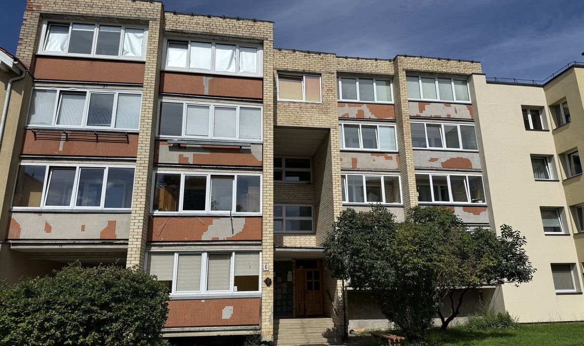 Palangoje – Palucko brolio namų apsiaustis. FOTO: DELFI