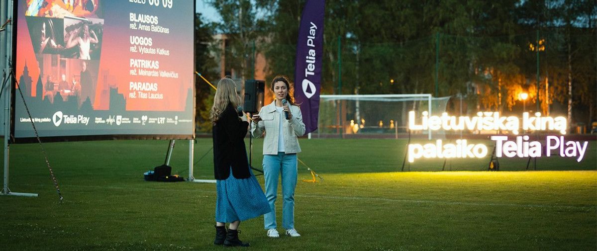 Festivalis „Sidabrinės gervės naktys“ tęsiasi: kinas po atviru dangumi laukia dar 8-iuose Lietuvos miestuose