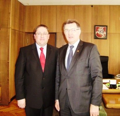 Iš kairės: Palangos meras Šarūnas Vaitkus ir premjeras Algirdas Butkevičius.