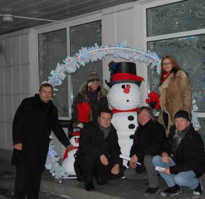 Nebe pirmi metai Savivaldybės organizuotas gražiausio šv. Kalėdų ir Naujųjų metų šventinio akcento konkursas šiais metais tyliai išnyko.