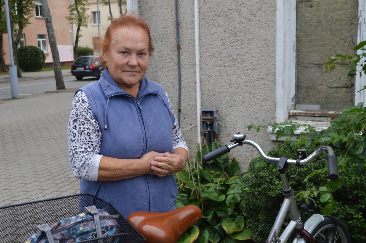 Palangiškė Juzė Asta Šimkūnienė pasidalino patirtimi, kaip nukentėjo nuo galingą elektrinį paspirtuką vairavusių jaunuolių.