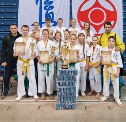 „Shodan“ karate mokykla – 5 metus nenugalima