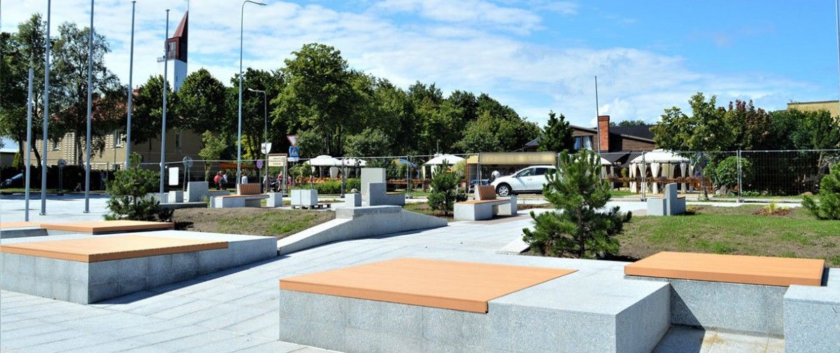 Šiandien, šeštadienį, bus iškilmingai atidaryta Šventosios centrinė aikštė. Dalyvaukite!