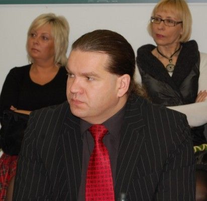 Palangos kultūros centro direktoriaus pavaduotojas, Savivaldybės tarybos narys Nerijus Stasiulis vasario 14-15 dienomis lankėsi Vilniuje, kur pristatė numatomus Lietuvos kultūros sostinės renginius bei su atsakingais specialistais aptarė miestui svarbius