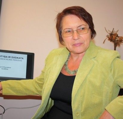 Gydytoja gastroenterologė Birutė Čijunskienė patarė imti savo vaiko maitinimusi rūpintis dar jam negimus, pasitelkiant į pagalbą vaisius ir daržoves.
