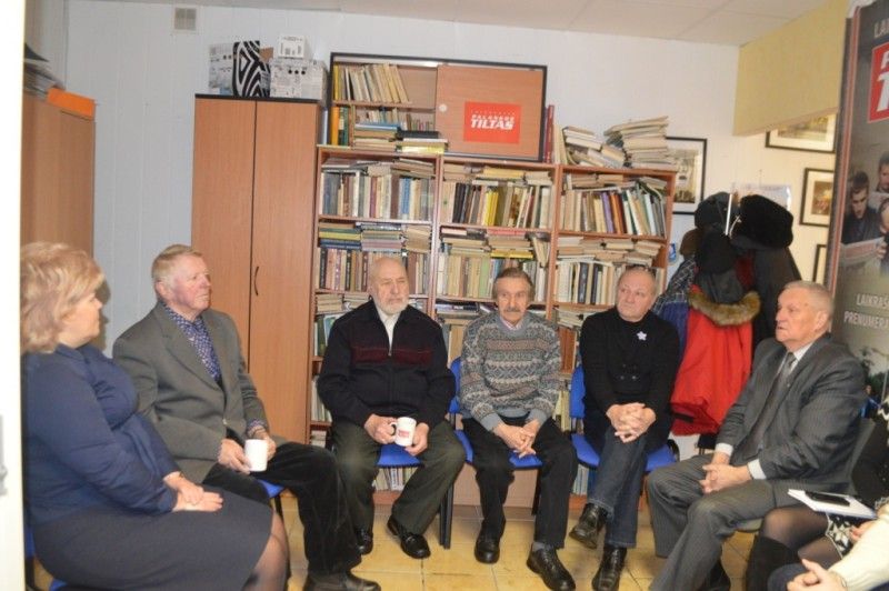 "Palangos tilto" antradienio kavarytyje susitiko sausio 13-osios įvykių Palangoje dalyviai