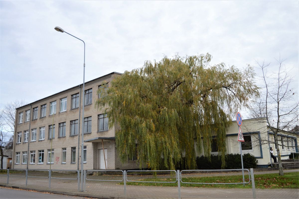 Kurorto gyventojai turės bendruomenės namus – pradedama buvusios „Smilčių“ mokyklos pastato rekonstrukcija
