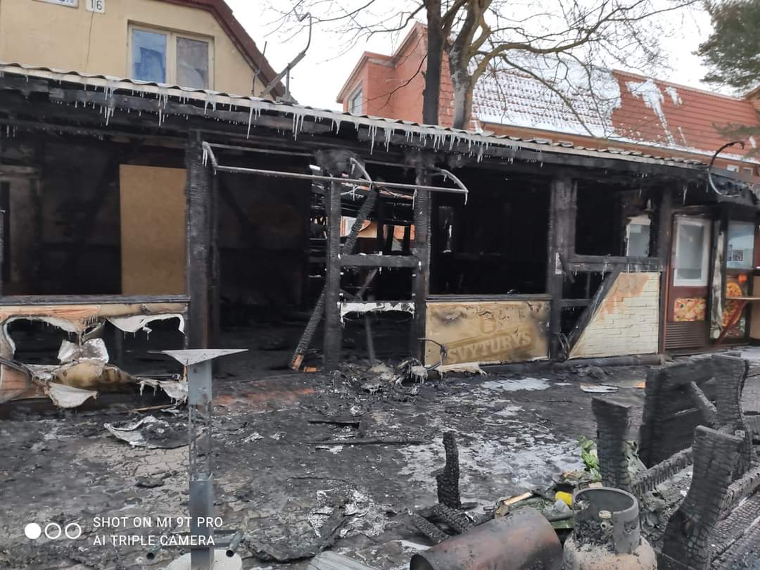 Šventojoje sudegė kavinė „Mažoji Armėnija“