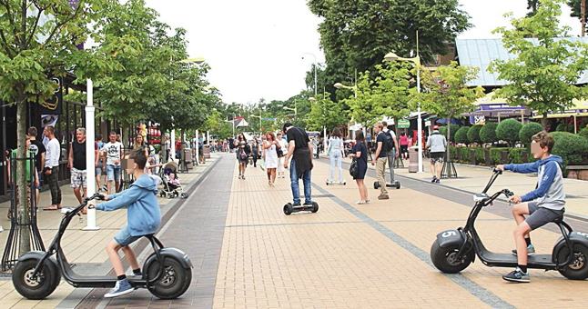 Nepastebėję ženklų poilsiautojai Palangoje turėjo reikalų su policija – nubaustuosius skaičiuoja dešimtimis
