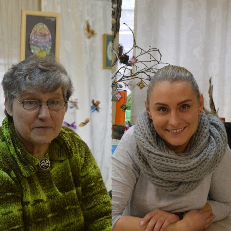 Palangos sutrikusios psichikos žmonių globos bendrijos pirmininkė Anė Petrikienė ir psichologė Vytautė Kuktienė.