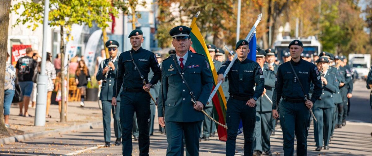 Klaipėdos apskrities pareigūnai artėjančią Angelų sargų–Policijos dieną paminėjo Palangoje