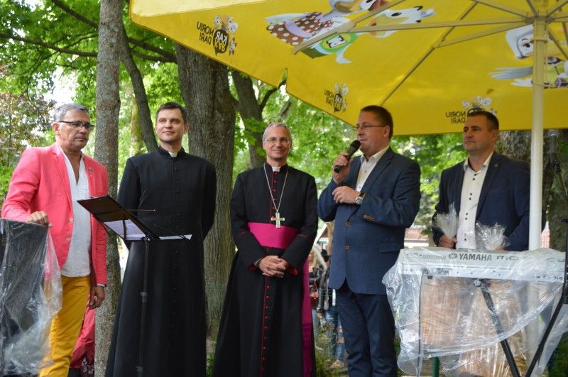 Parapijiečiai tradiciškai atsisveikino su vasara