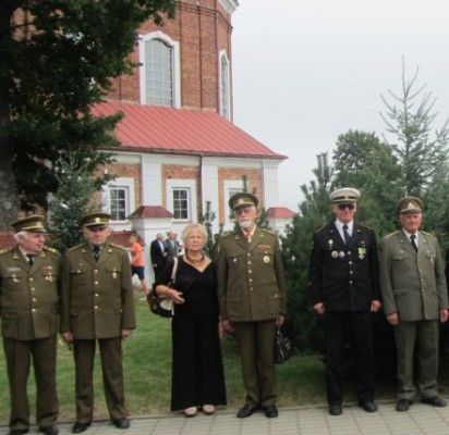 Šiluvos atlaiduose meldėsi už kovotojus