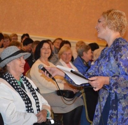 Renginį vedusi socialinė pedagogė I. Vaitkienė studentų teiravosi, kodėl jie renkasi TAU, taip pat tikrino jų žinias.