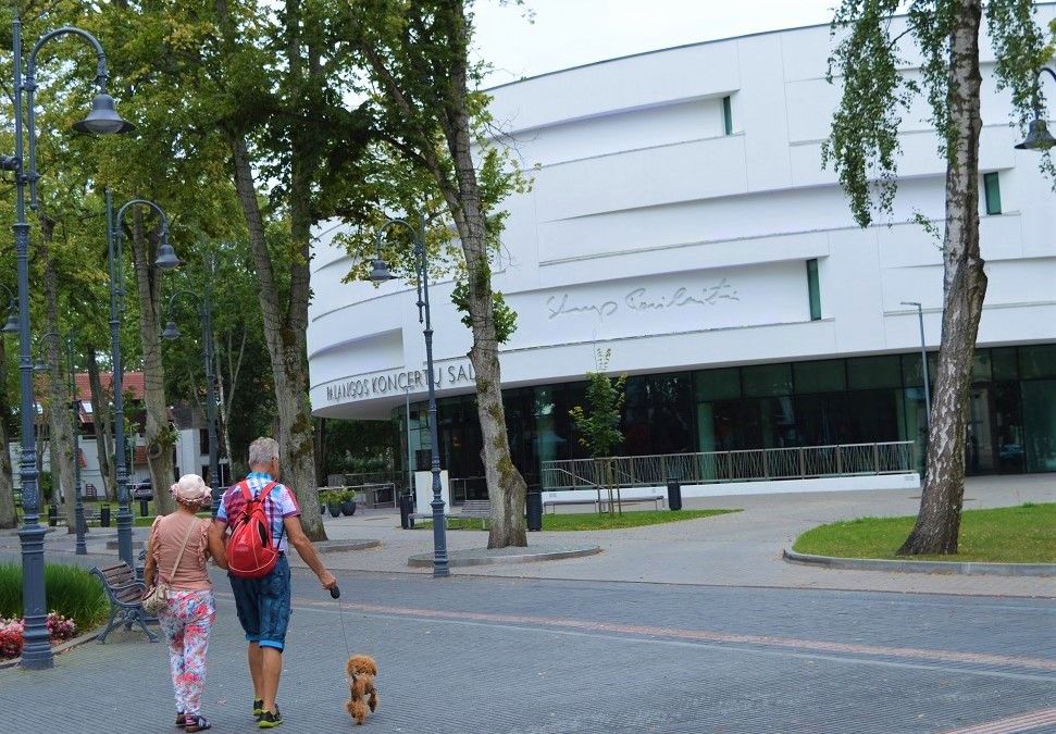 Palangos koncertų salę puošia rekordas – Stasio Povilaičio autografas pripažintas didžiausiu šalyje