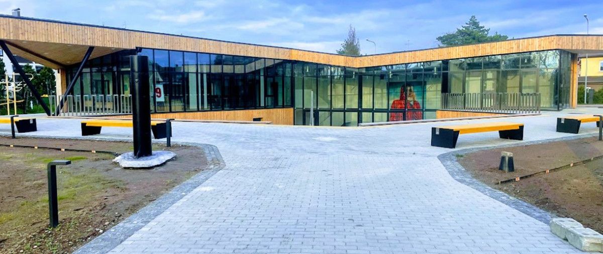 Netrukus atsidarysiančiam Palangos jaunimo ir savanorystės centrui – dovana iš menininko A. Kriščiūno