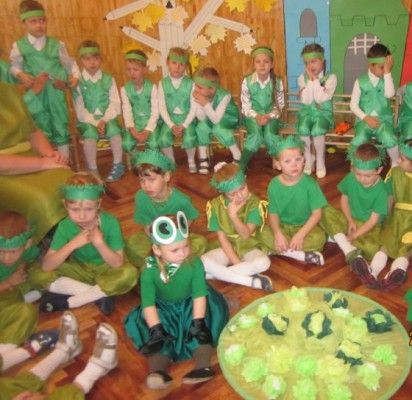 Lopšelio-darželio „Gintarėlis“ projekto-saviraiškos programos „Spalvų pasaulyje“ baigiamojoje šventėje apie spalvas buvo pasakojama kitaip.