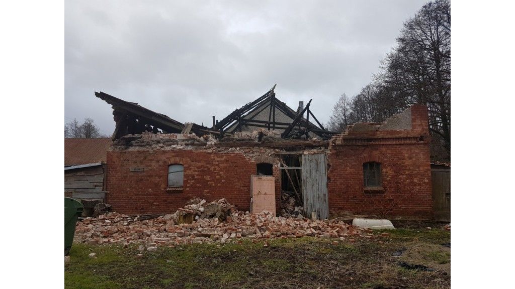 Siautusi audra talžė Palangą, didelių nuotolių išvengta