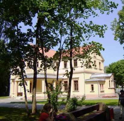 Kurhauzo mūrinės dalies restauracijos antrojo etapo darbai kainuos 2 mln. 130 tūkst. litų.