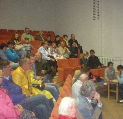 Sekmadienį įvykusiuose rinkimuose dalyvavo apie 50-60 seniūnaitijos teritorijoje gyvenančių gyventojų.