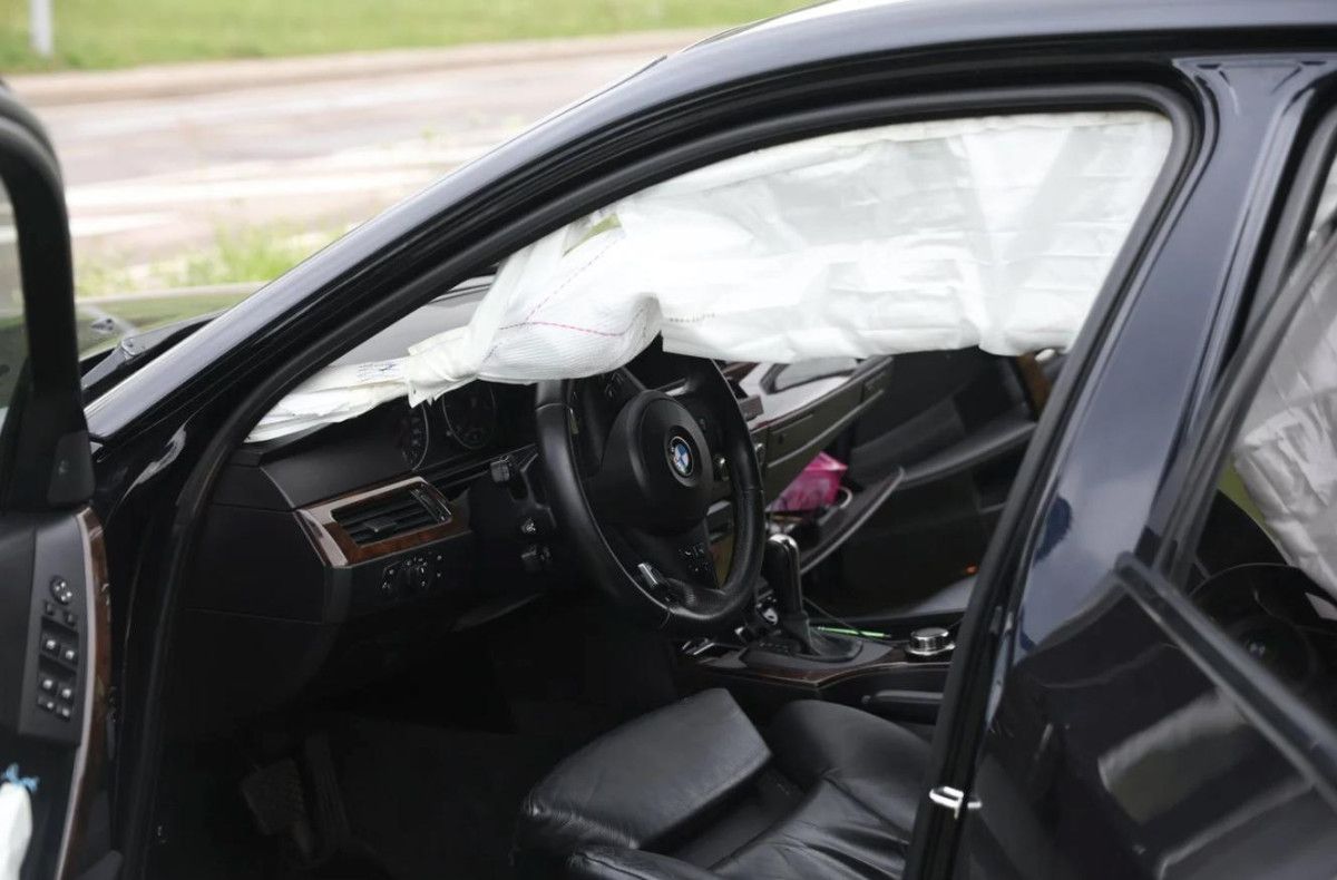 Palangoje susidūrus dviem BMW automobiliams nukentėjo 3 žmonės, viena jų – 4 mėnesių mergaitė