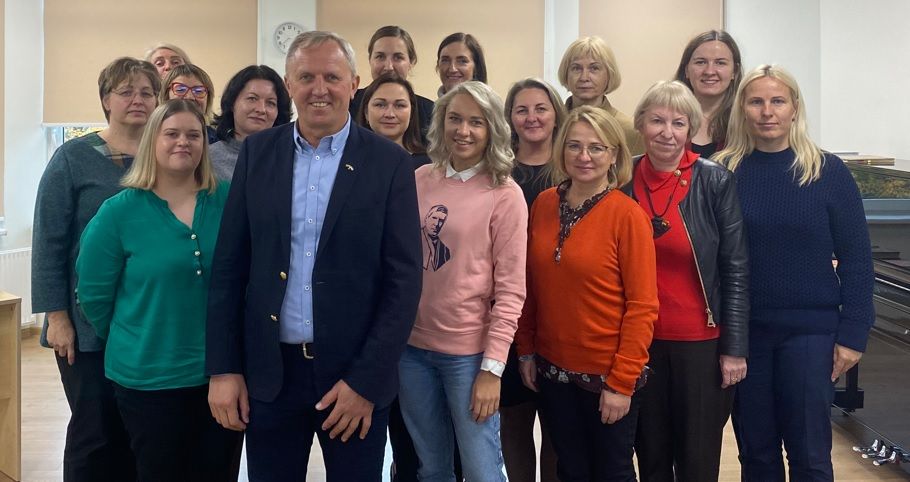 Projekto „Kūrybinis žvilgsnis į rytojų 3“ spalio mėnesio mokymų ciklas bibliotekininkams