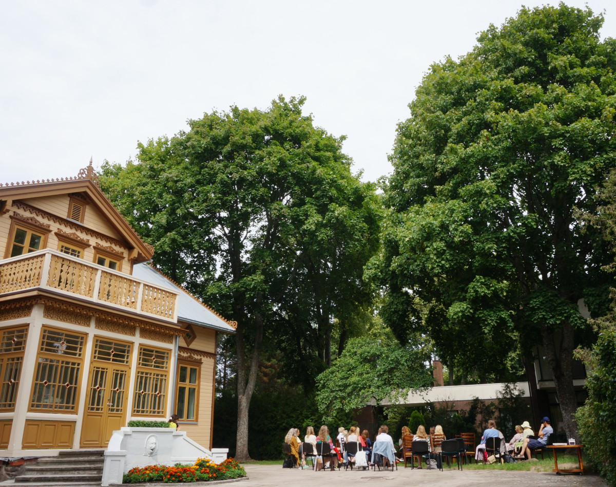 Palangoje – poezijos festivalio „Liudvika“ skaitymai su poete Vitalija Maksvyte