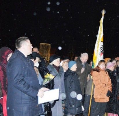 Laužo liepsnos nušviesta ir „Sielų skrydžio“ sušildyta Sausio 13-oji