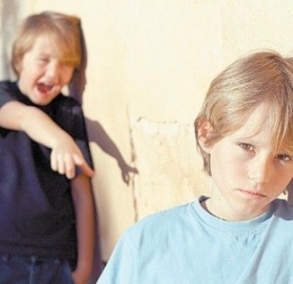 Patyčios mokykloje. Ar galima joms užkirsti kelią?