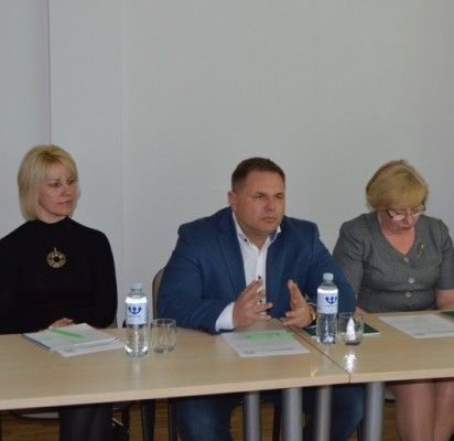 Kaip sakė KTDB direktorius Mindaugas Skritulskas, artėja vasaros sezonas, todėl skubama pasirūpinti darbo jėga.