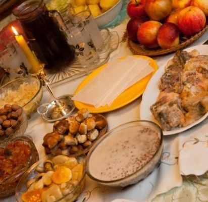Iškreiptos advento modernios tradicijos: pirkti, vartoti ir naudotis