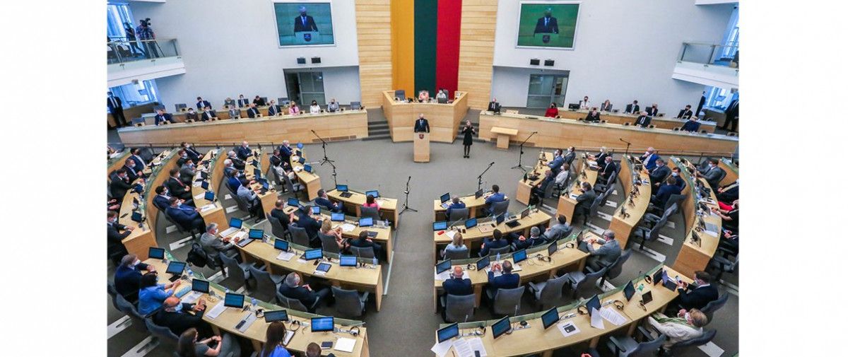 Seimas baigė rudens sesiją: priimti sprendimai energijos kainų šuolio sušvelninimui, žmonių pajamų didinimui, šalies saugumo stiprinimui