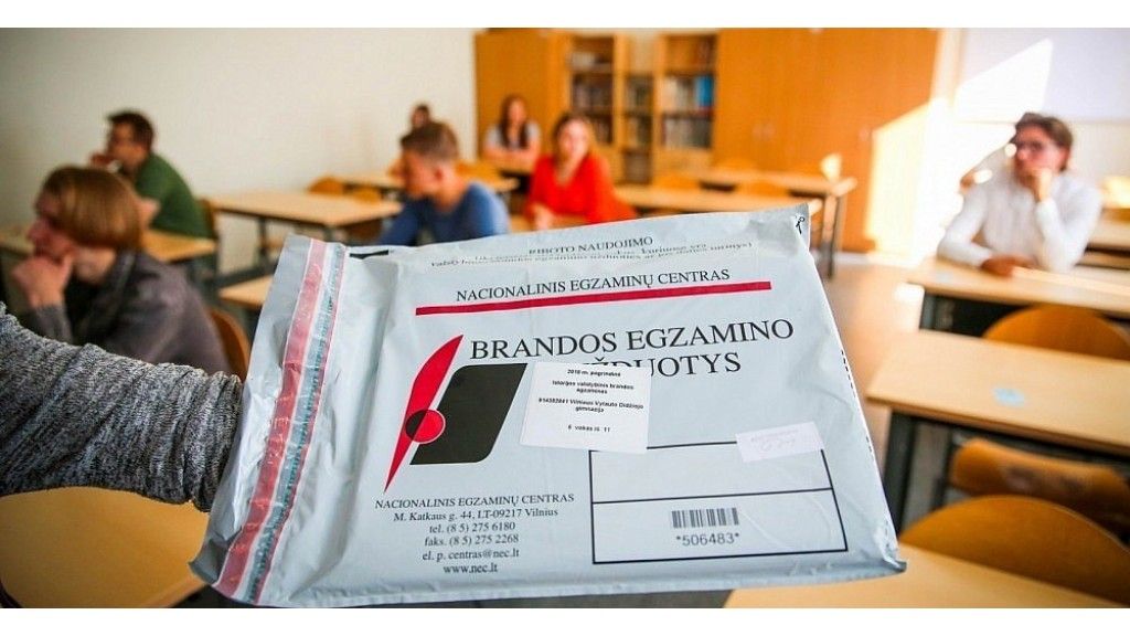 Brandos egzaminus šiemet laikys 94 Palangos senosios gimnazijos abiturientai