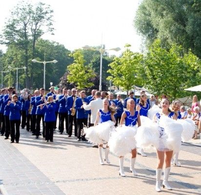 „Dūdų vasara“ Birutės parką praturtina užburiančiomis pučiamųjų melodijomis