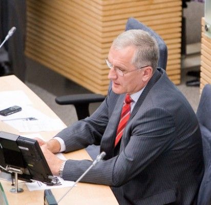 Ar politikų darbas miestui tėra utopija?