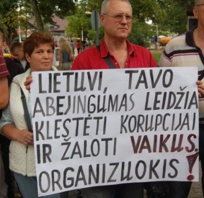 Prieš olandus Palangoje piketavę gyventojai netiki, kad atrakcionai pagaliau bus uždaryti