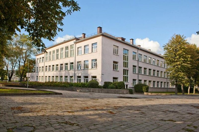 Palangos senoji gimnazija reitinge pakilo į dar aukštesnę vietą