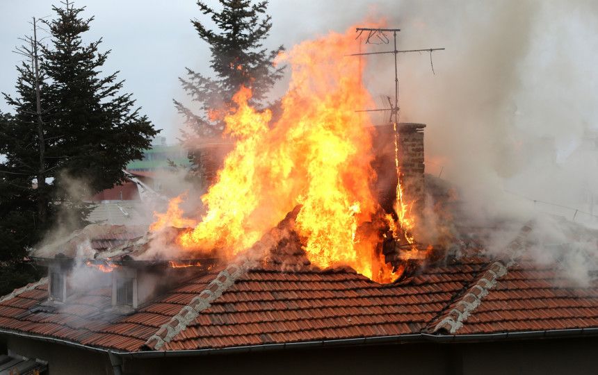 Palangos ugniagesiai gelbėtojai perspėja – šildymo sezono metu reikia elgtis itin atsargiai