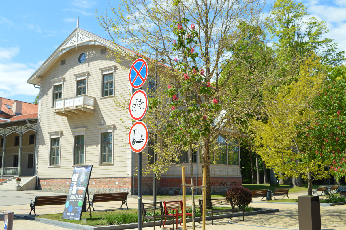 Palangos J. Basanavičiaus gatvėje vasarą draudžiamas dviračių, velomobilių ir elektrinių paspirtukų eismas