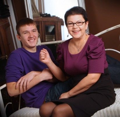 Adrijus ir jo mama pasiryžę įveikti klastingą ligą