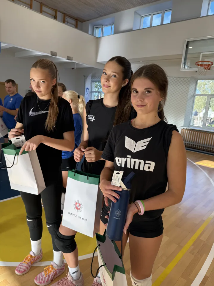 „Su kamuoliu ir be dūmų“ – daugiau nei sporto varžybos – nuotrauka 2