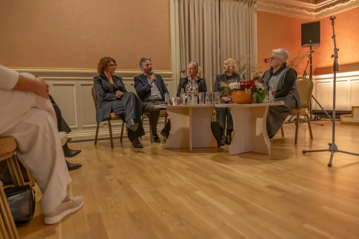 „Pagalbos kodas: šeima“ – kai šeimai reikia ne vienos institucijos, o veikiančios pagalbos sistemos – nuotrauka 1