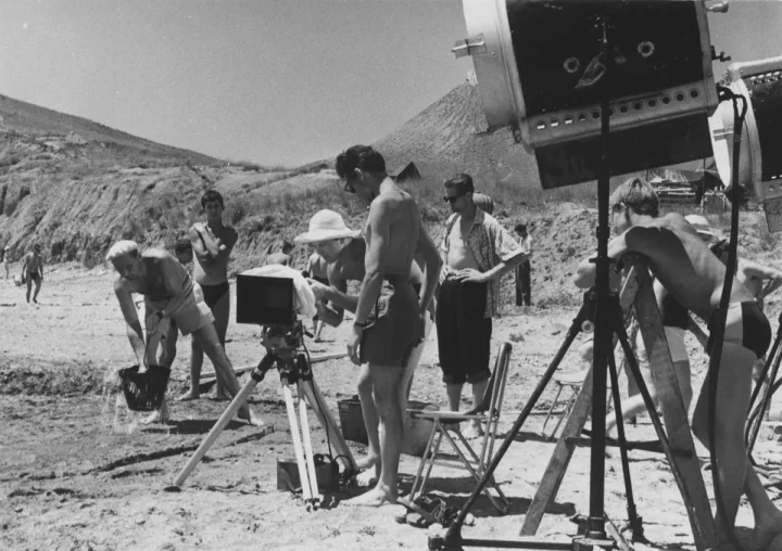 Vaidybinio filmo „Paskutinė atostogų diena“ filmavimas. Rež. A. Žebriūnas. Lietuvos kino studija, 1964. Nuotr. saugoma LTMKM