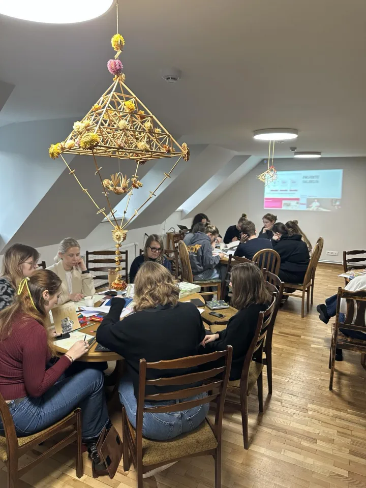 Palangoje startavo prasmingas tarptautinis projektas  „Holokausto vaikai: Lietuvos istorijos šešėlių apšvietimas“ – nuotrauka 3