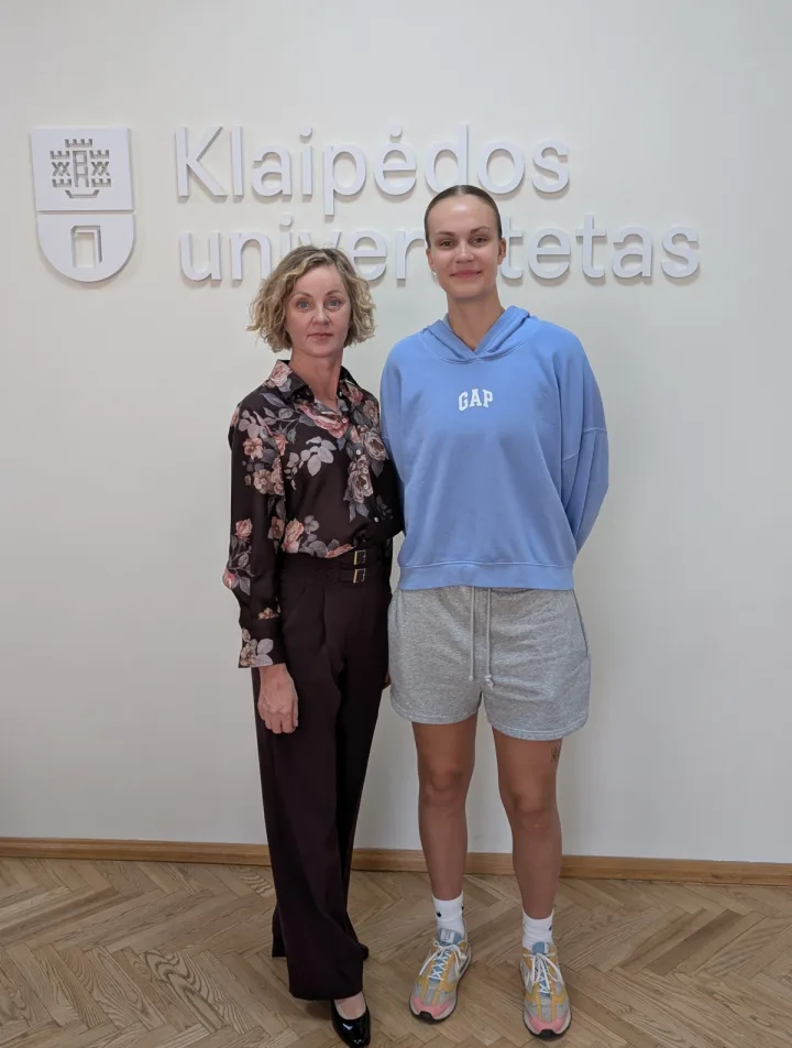 Justė Jocytė pasirinko studijas „arčiau širdies“ – Klaipėdos universitete